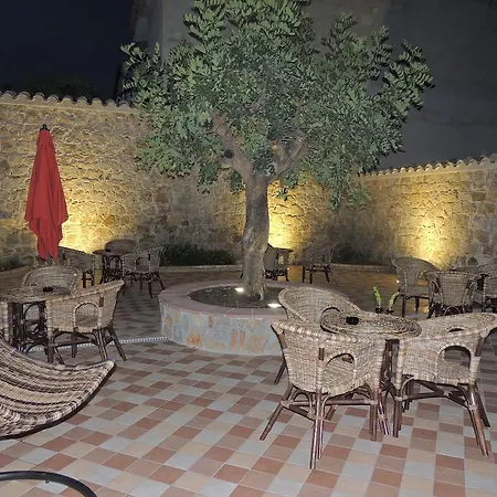 Hotel Arcupintau *